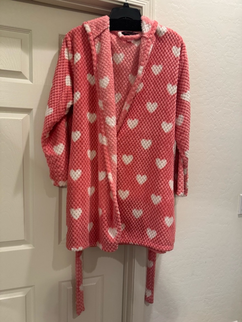 Dream Lover Pink/White Hearts "Valentine" Hooded Bathrobe Size XL